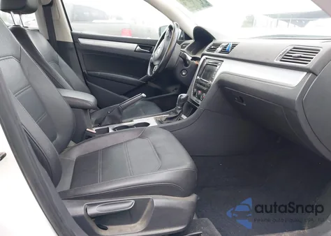 2013 Volkswagen Passat 2.0L Tdi Se from USA, damaged, VIN 1VWBN7A35DC069943